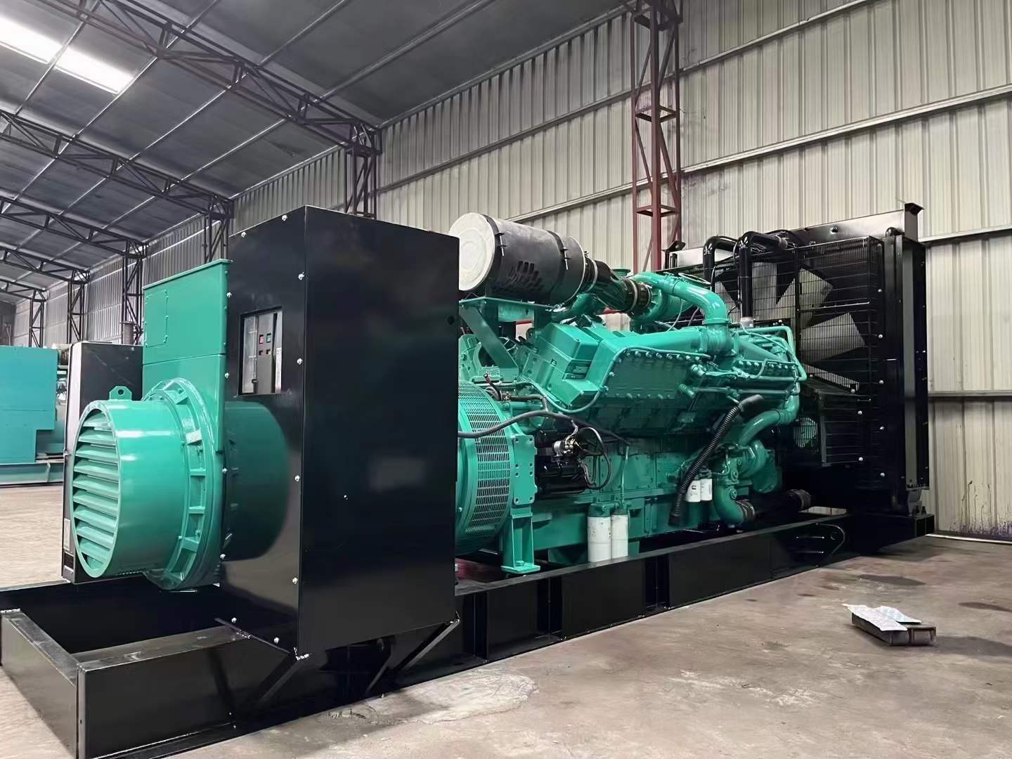 大涌镇如何降低 800kW 柴油发电机输出电流的波动？